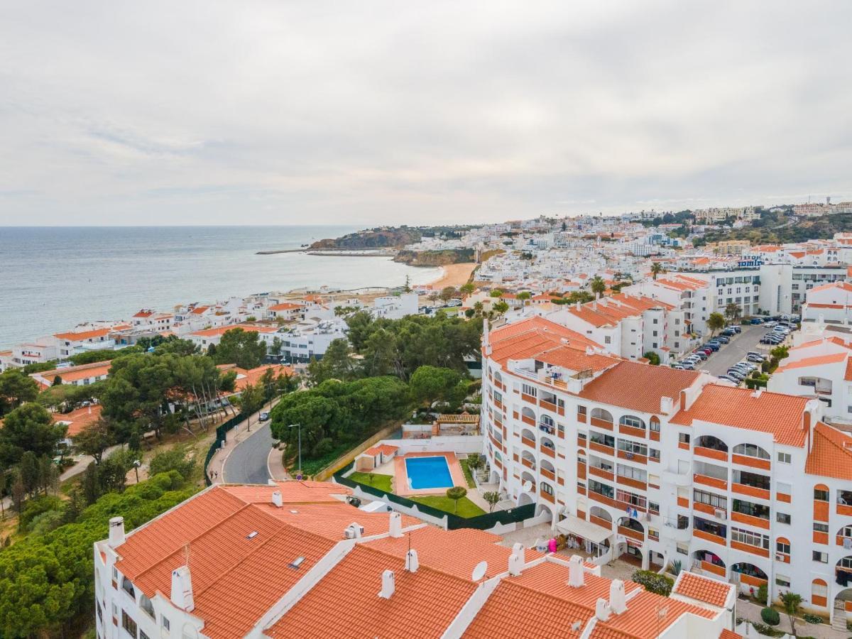 Palmeiras Apartment - 19A By Hellovacations Албуфейра Екстериор снимка
